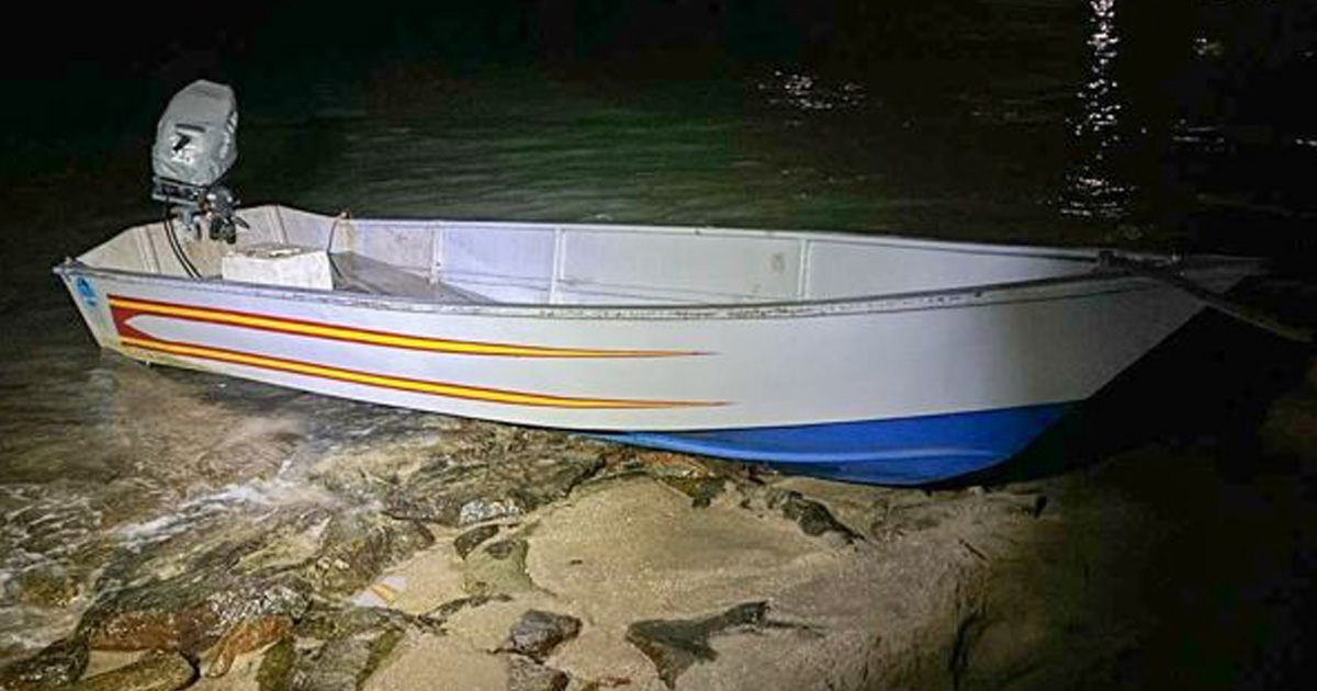 TWO INDONESIAN MEN TRIED TO ENTER SG ILLEGALLY BY BOAT, ARRESTED