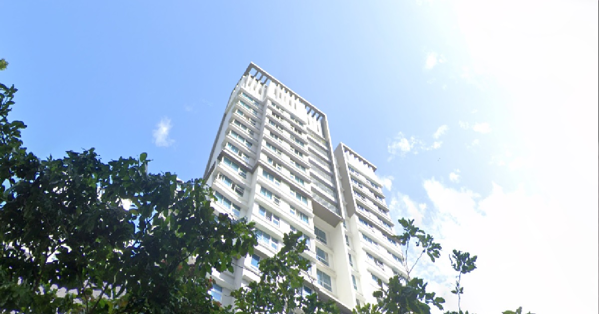 MAID LOCKED HERSELF INSIDE HDB FLAT & THREW CHAIRS ETC DOWN 20TH-FLOOR UNIT
