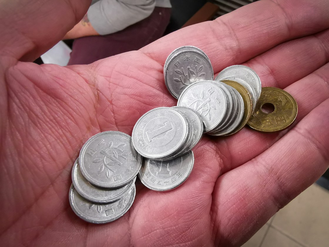 SING DOLLARS HITS A NEW HIGH AGAINST JAPANESE YEN
