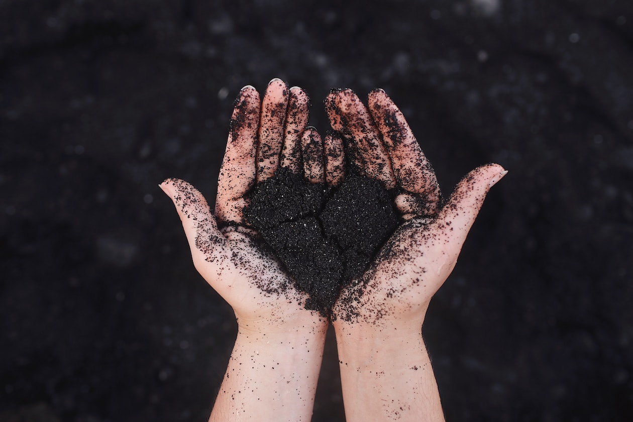 BOSS SUKA SUKA FIRE PEOPLE FOR THE SMALLEST THINGS, EMPLOYEE SAYS SHE BLACKHEARTED