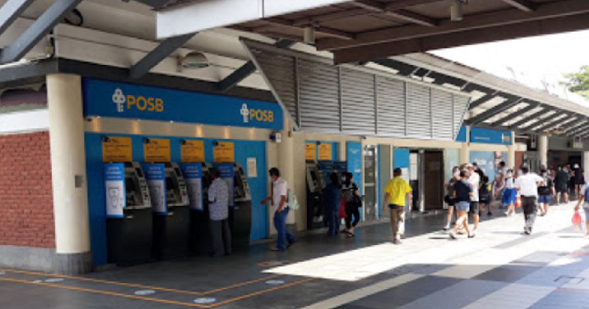 61 Y.O MAN WITHDREW $500 @ YEW TEE ATM, FORGOT TO TAKE THE CASH, WENT TO SMOKE & MONEY GONE
