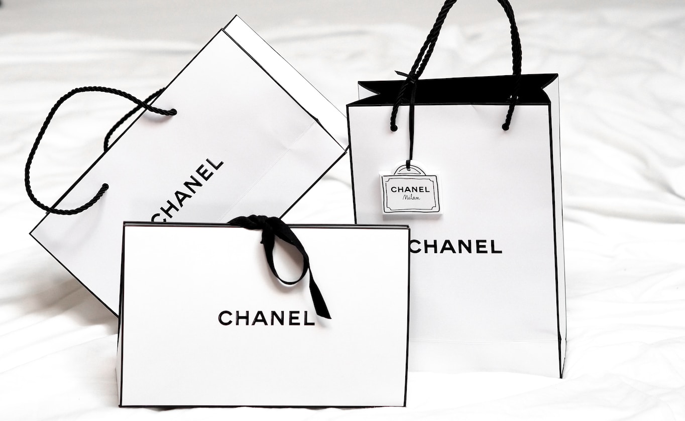 WIFE EARNING DOUBLE OF HUSBAND ASK FOR CHANEL BAG, HUSBAND TELL HER GO “F SPIDER”