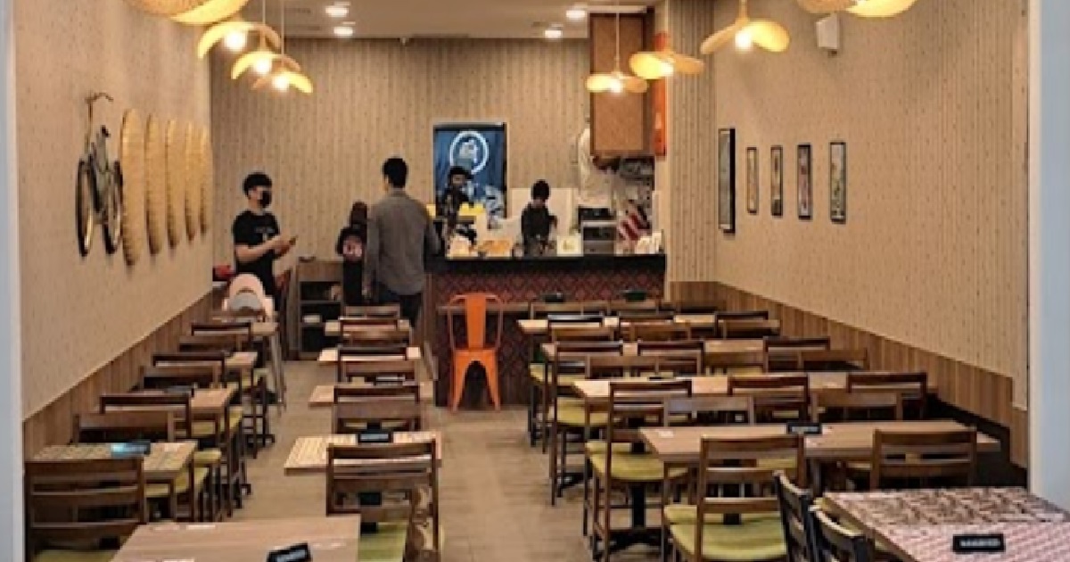CHEAPSKATES DINE & DASH @ MACPHERSON EATERY, EAT ALREADY THEN FLEE WITHOUT PAYING